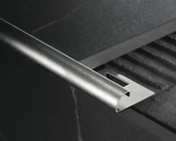Akkit Rundprofil Edelstahl gebürstet 300 cm x 10 mm