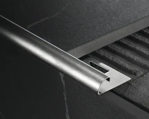 Akkit Rundprofil Edelstahl gebürstet 300 cm x 10 mm