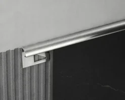 Akkit Rundprofil Edelstahl gebürstet 300 cm x 10 mm