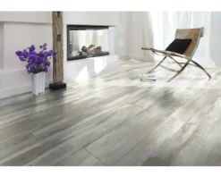 Laminat Aqua Amazone Hella Eiche Landhausdiele 1380 x 157 x 10 mm