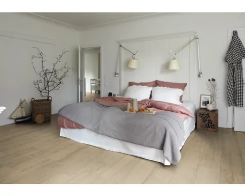 Laminat-Set 6qm Elva Eiche Natur EL2082 Landhausdiele 1292 x 193 x 8 mm bestehend aus Laminat, Sockelleisten und Trittschalldämmung