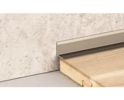 SKANDOR Abschlussprofil Aluminium Schwarz lackiert 13x13x2500 mm