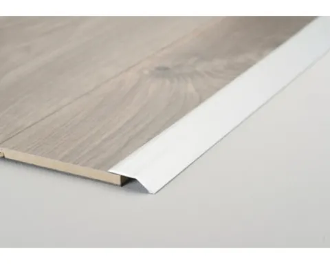 SKANDOR Abschlussprofil Aluminium silber 1,6x32x2700 mm