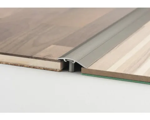 SKANDOR Anpassungsprofil Aluminium Edelstahloptik mattiert 4,8x37x900 mm