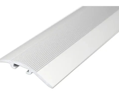 SKANDOR Anpassungsprofil Aluminium silber 4,8x37x2700 mm