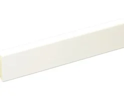 Sockelleiste Weiss RAL9016 lackiert SU047L 16x40x2500 mm