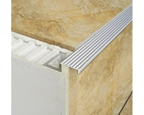 Treppenstufenprofil Durastep Aluminium Länge 250 cm Höhe 9 mm