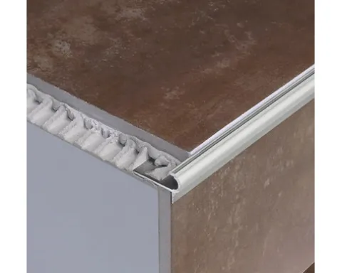 Treppenstufenprofil Florentostep Aluminium Länge 250 cm Höhe 11 mm
