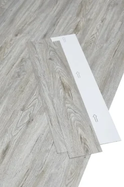 Vinylboden selbstklebend Designplanke 15,24 cm x 91,44 cm in Eichenoptik Grau